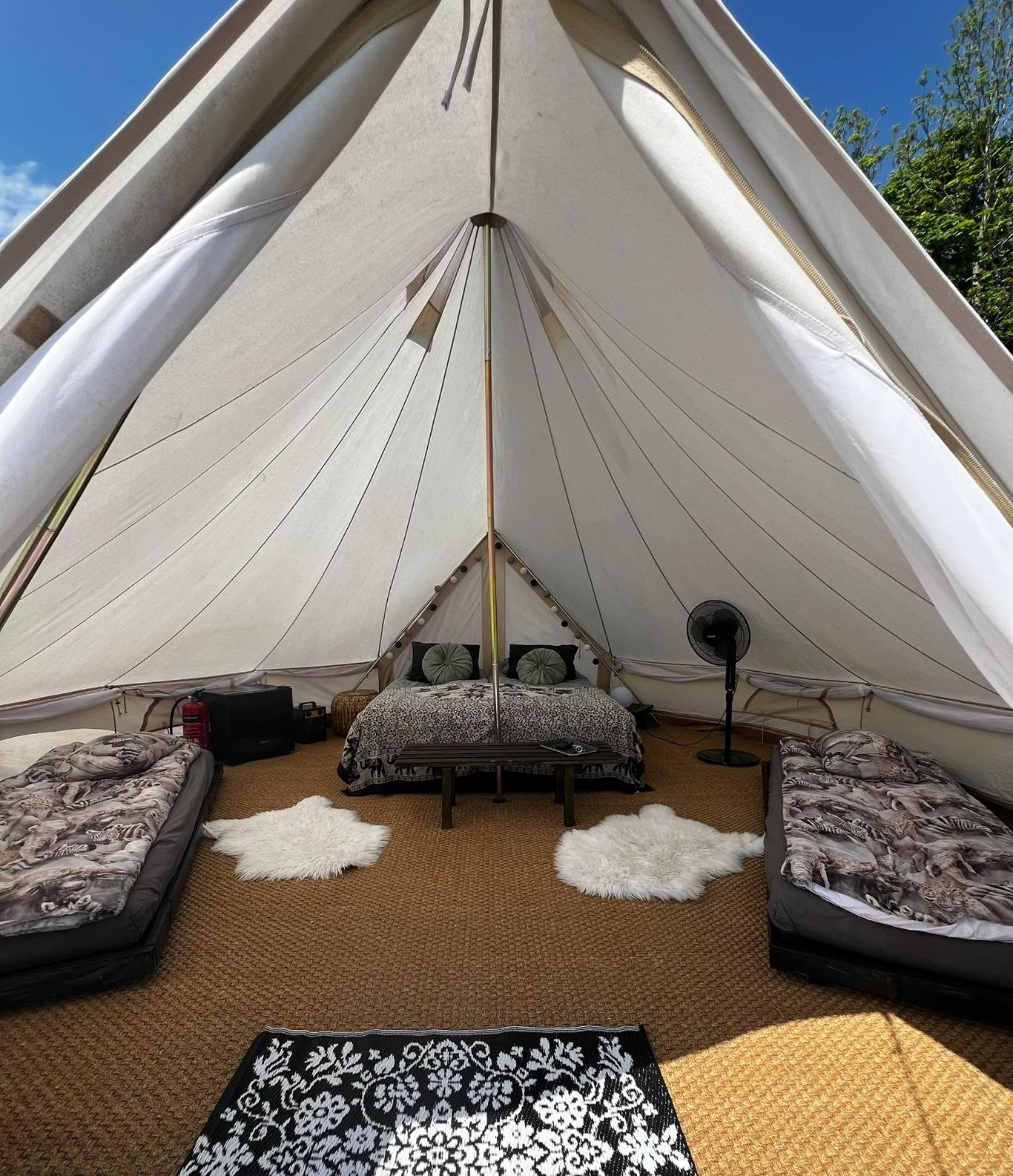 Отель Vaettervy Glamping Хабо Экстерьер фото